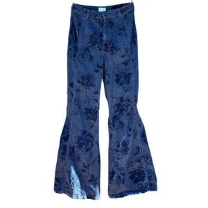 Anthropologie Pilcro Flare Wide Leg Floral Velvet Jeans 30T